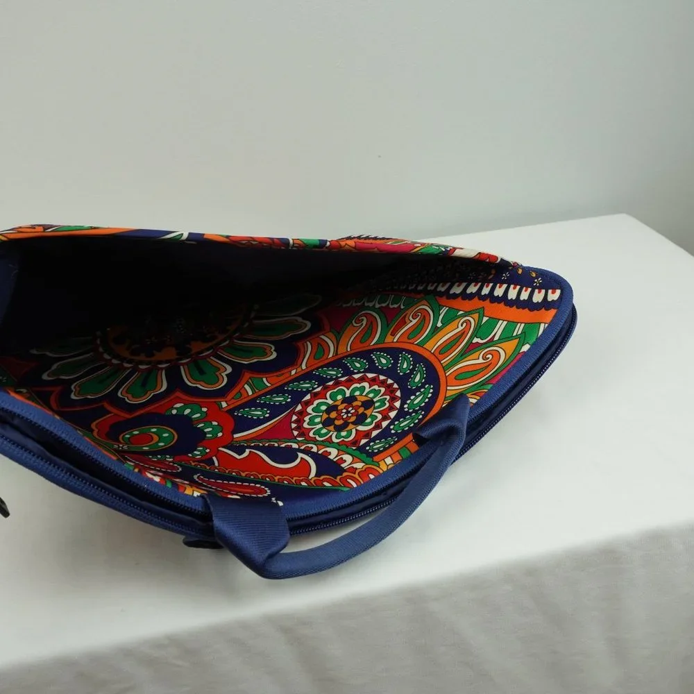 Vera Bradley‎ Paisley Vibrant Colored Laptop Case with Handle Exterior Pocket